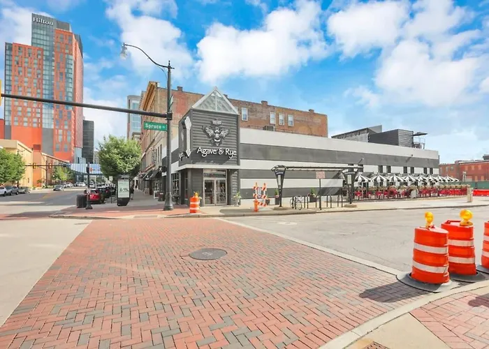 The Urban Oasis - 2 Bedroom - Great Location * Columbus