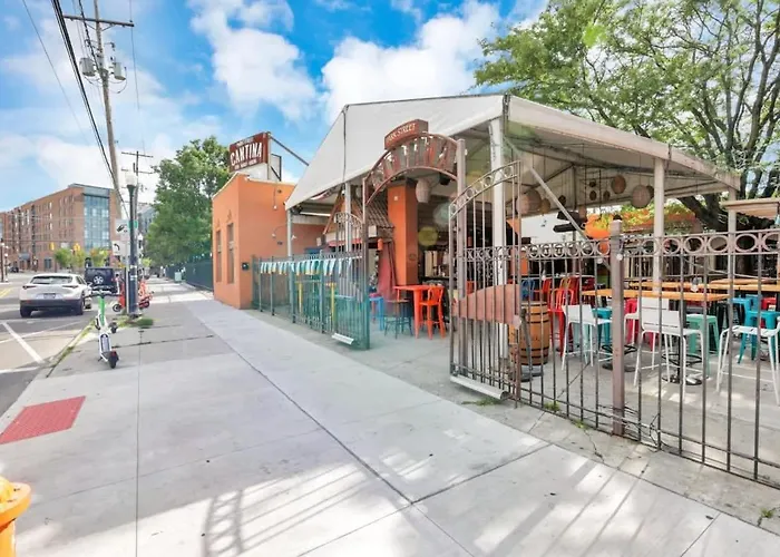 The Urban Oasis - 2 Bedroom - Great Location Apartamento Columbus