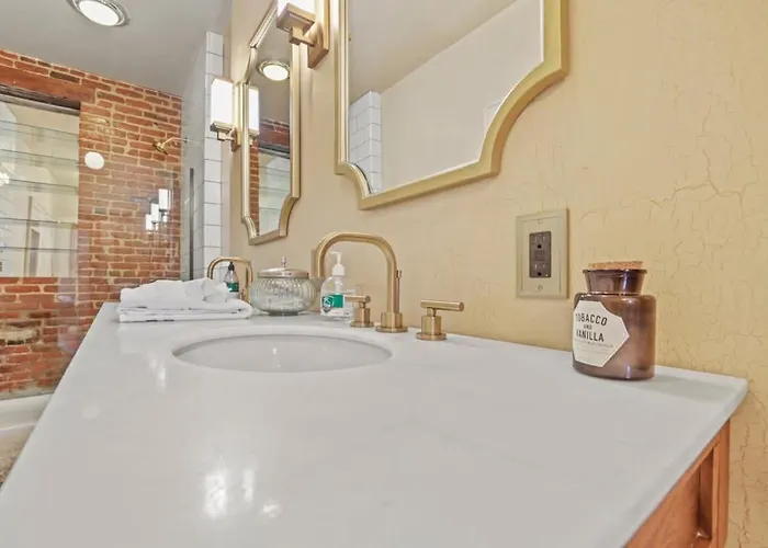 Apartamento The Urban Oasis - 2 Bedroom - Great Location