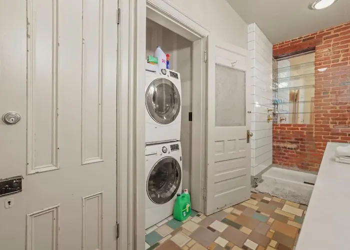 The Urban Oasis - 2 Bedroom - Great Location * Columbus