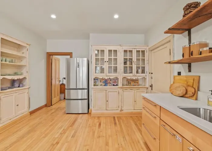 The Urban Oasis - 2 Bedroom - Great Location Apartamento *